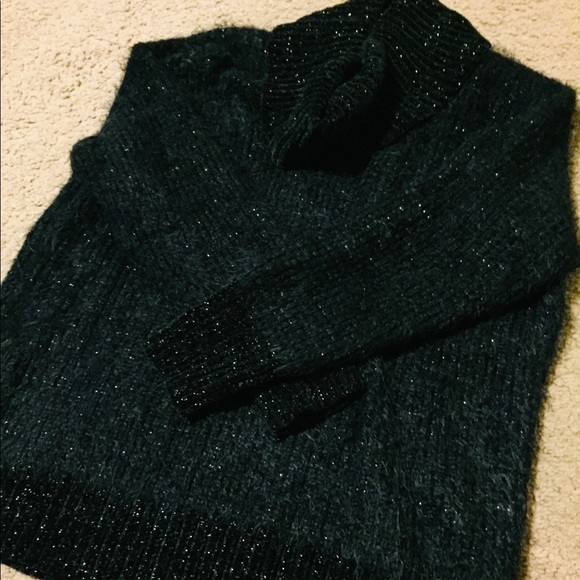 Calvin Klein sweater NWT - Picture 3 of 5